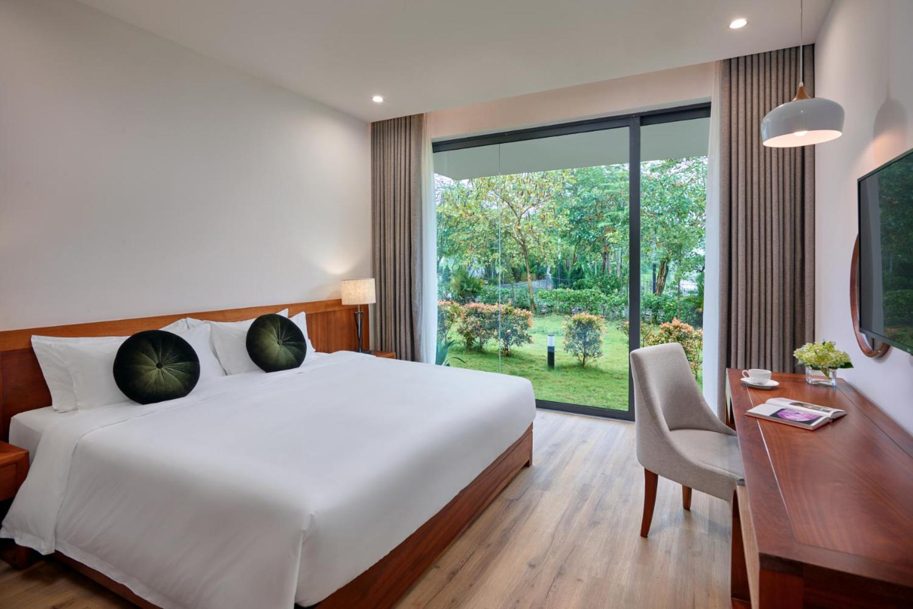 Wyndham Grand Vedana होटल 5*