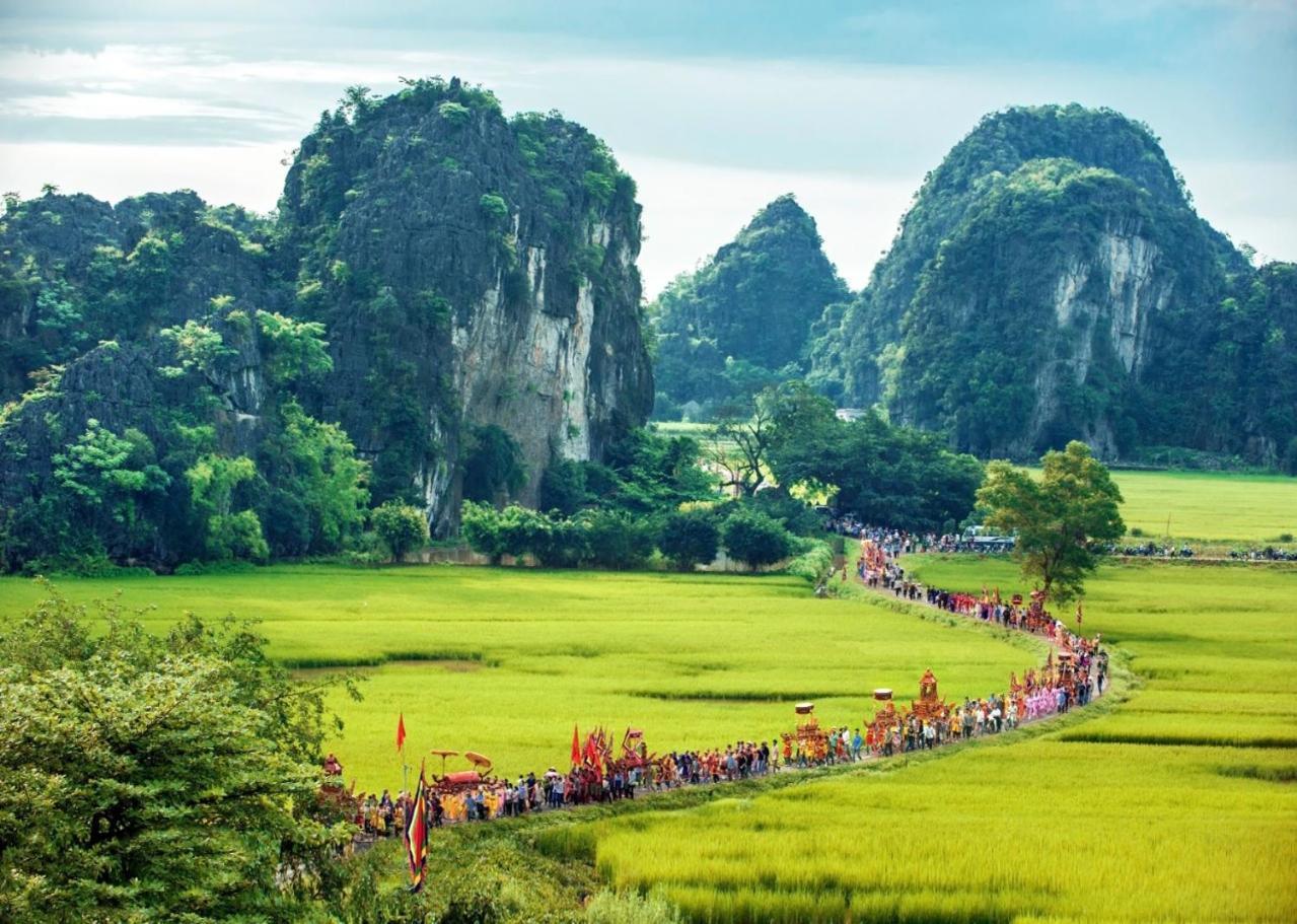 होटल Wyndham Grand Vedana Ninh Binh