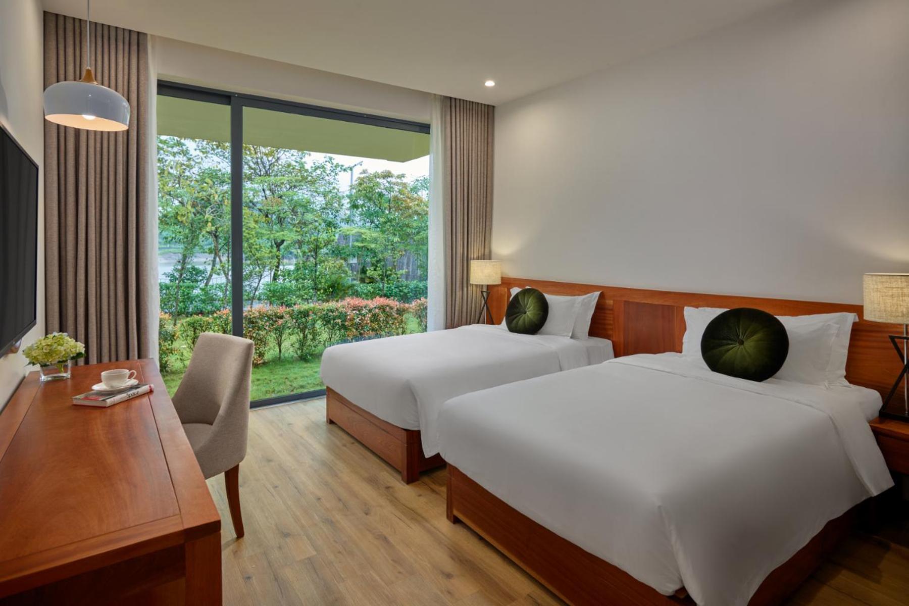 होटल Wyndham Grand Vedana Ninh Binh